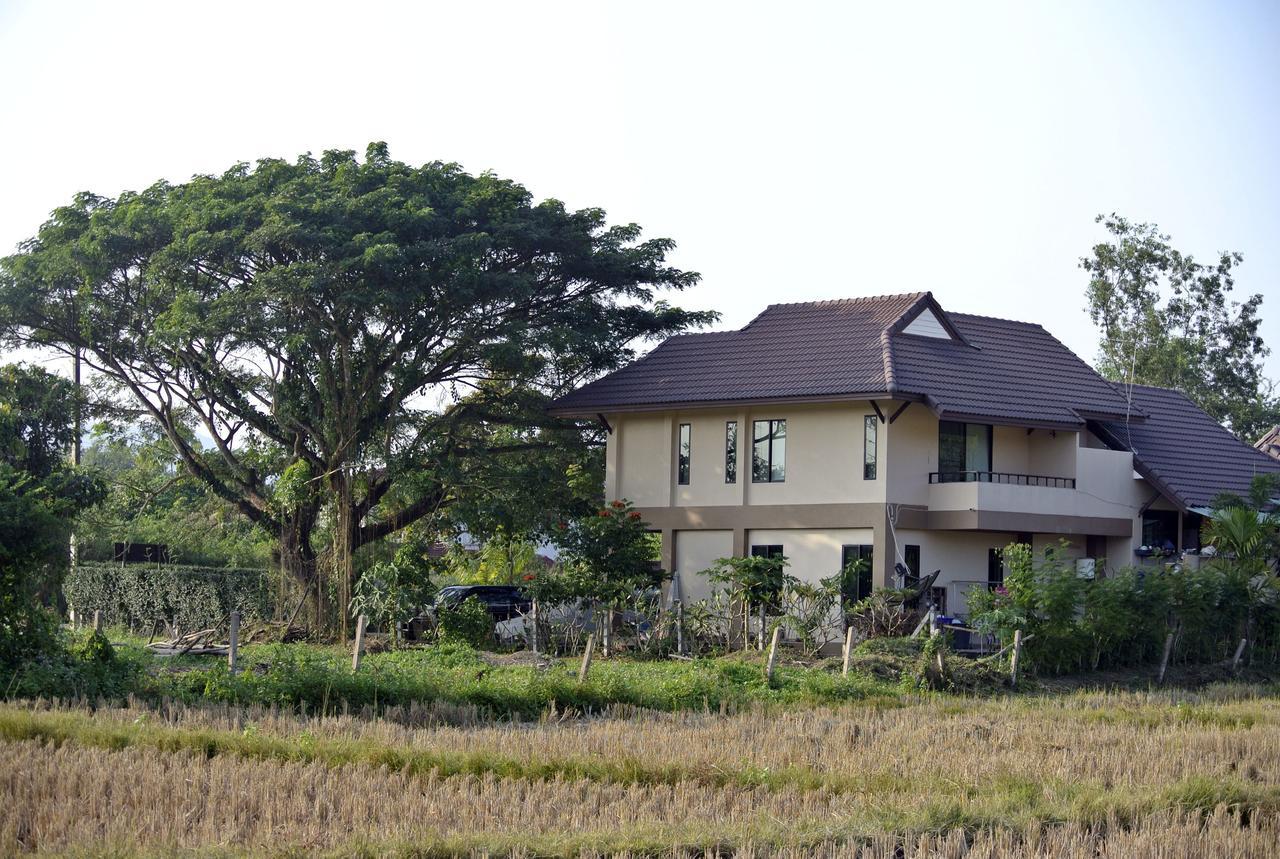 Bed and Breakfast Jamjuree Garden Ban Thung Ma Nieo Exterior foto
