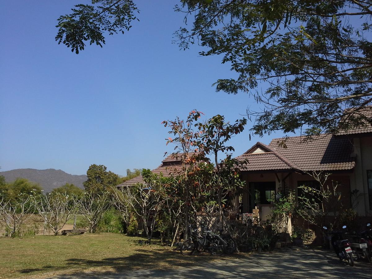 Bed and Breakfast Jamjuree Garden Ban Thung Ma Nieo Exterior foto